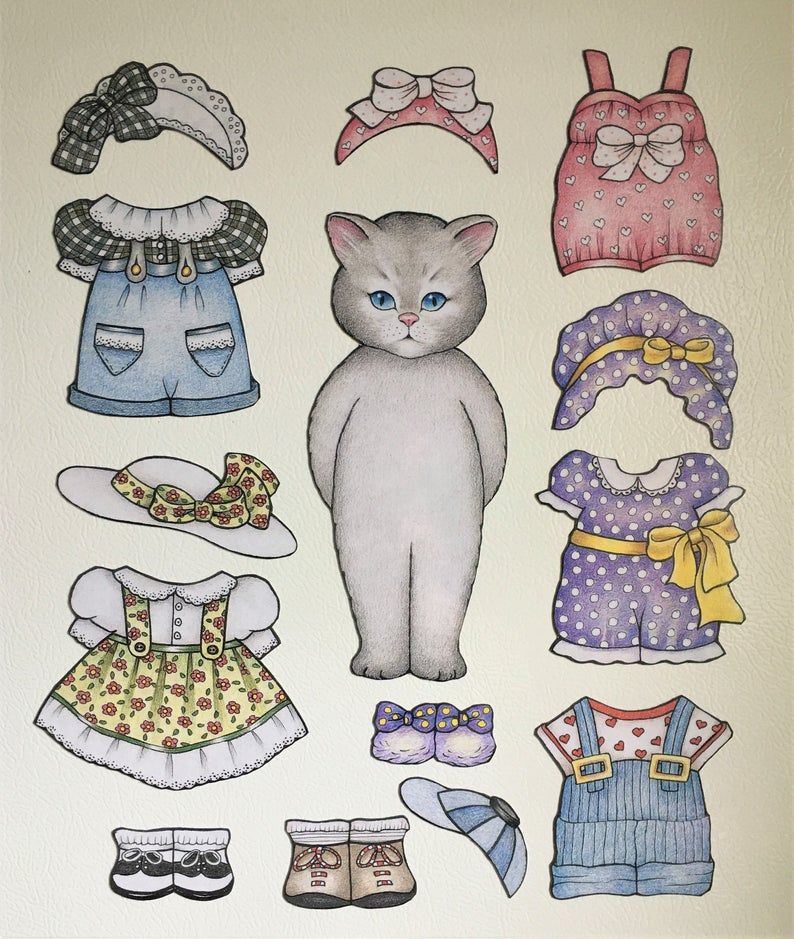 Бубумажные куклы коты с одеждой